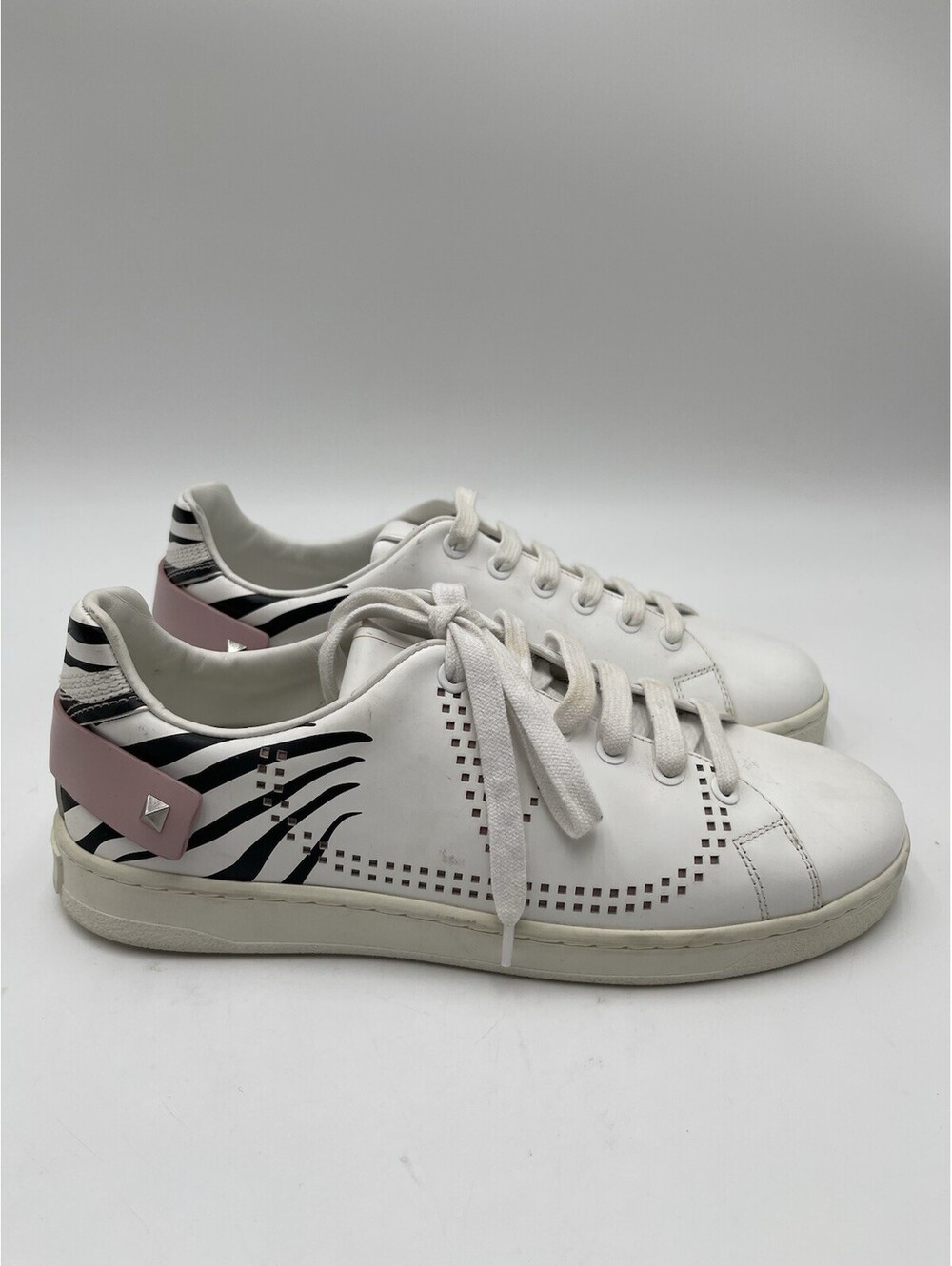 Valentino Garavani Backnet zebra-print sneakers featuring a pink heel Size 37.5